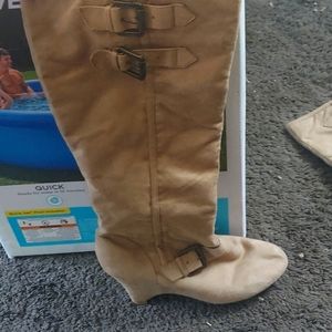 Tan wedge boots